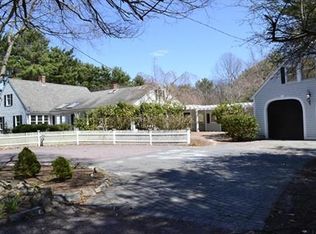 291 Standish St, Duxbury, MA 02332