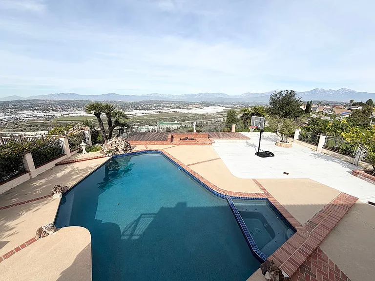 22125 Birds Eye Dr — Photo 14