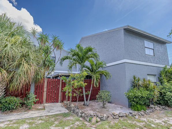 7 CROSSINGS Circle #C, Boynton Beach, FL 33435