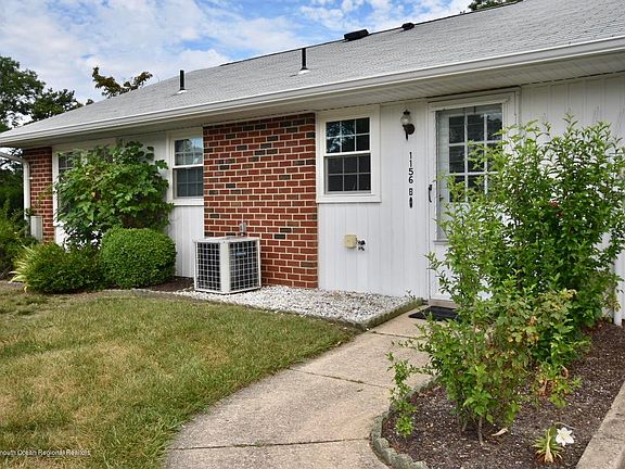 3rd image of 1156B Argyll Cir #1002