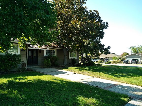 3rd image of 12300 Obrad Dr