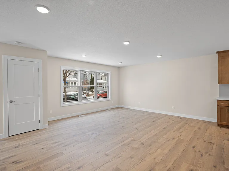 820 26th Ave NE #1 — Photo 7