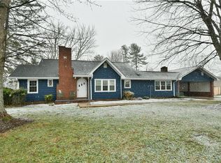 2486 Cook School Rd, Pilot Mtn, NC 27041