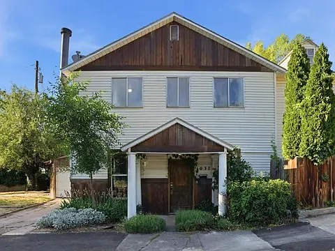 6 bed, 2200 sqft, $3,500 — Photo 2