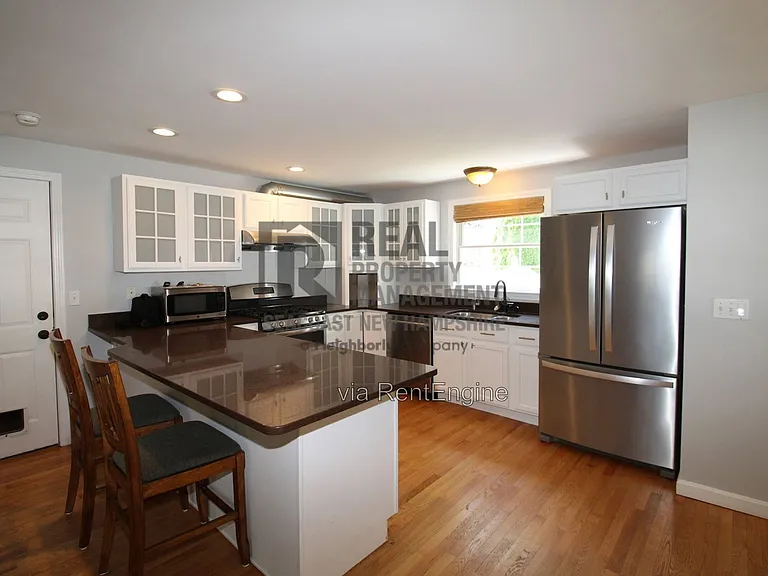 4 Robin Ln — Photo 8