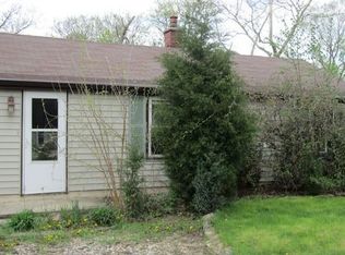 2405 Grape St, Joliet, IL 60435