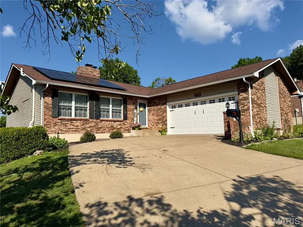 318 Cedar Dr, Potosi, MO 63664