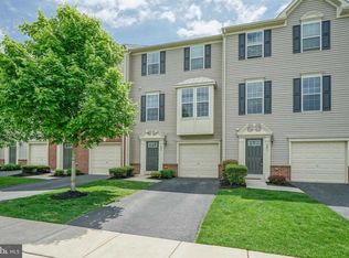 203 Perry Way #203, Cinnaminson, NJ 08077