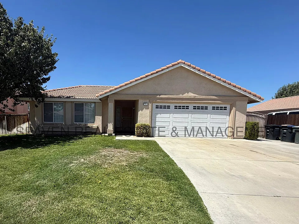 1368 Cherie Ct