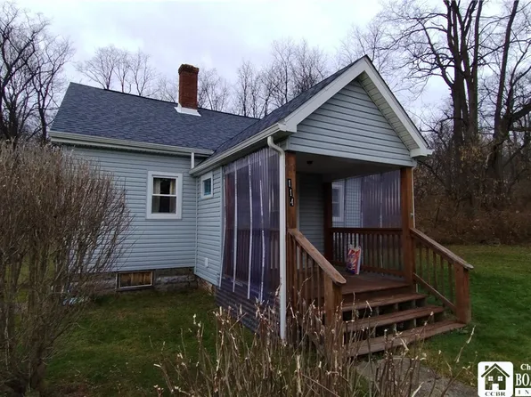 114 Oak St, Kane, PA 16735