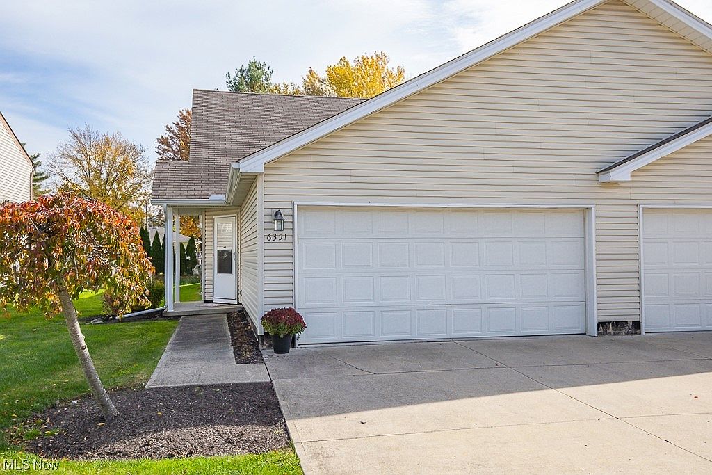 6351 Forest Park Dr, North Ridgeville, OH 44039 Zillow