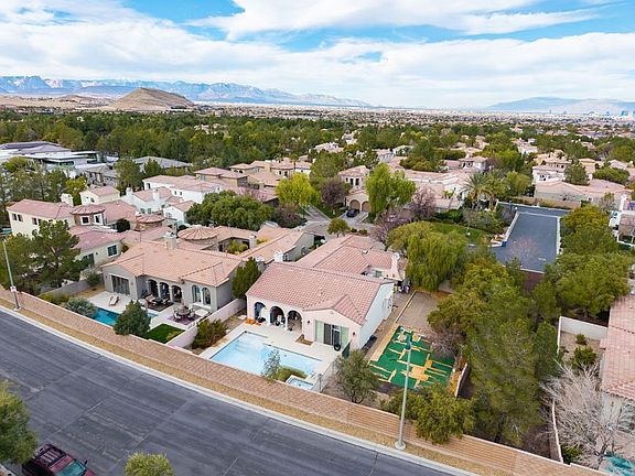 5th image of 3345 Birchwood Park Cir
