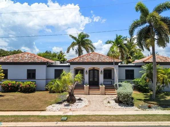 C 12 Hacienda El Molino Calle Zaragoza, Vega Alta, PR 00692