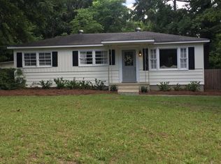 1130 Pleasant Pines St, Mount Pleasant, SC 29464