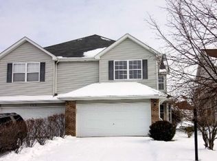 513 N Maggie Ln, Romeoville, IL 60446