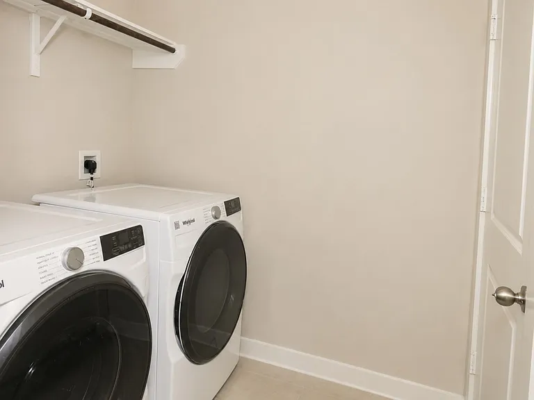 3602 Atlas Point Ln — Photo 6