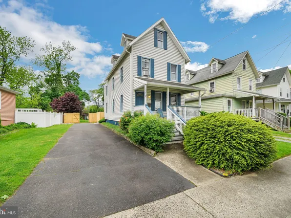 432 N Church St, Moorestown, NJ 08057