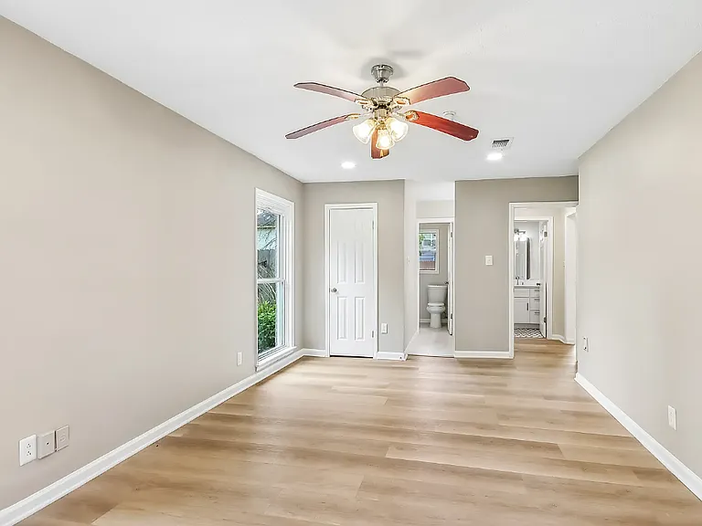 16214 Port O Call St — Photo 13