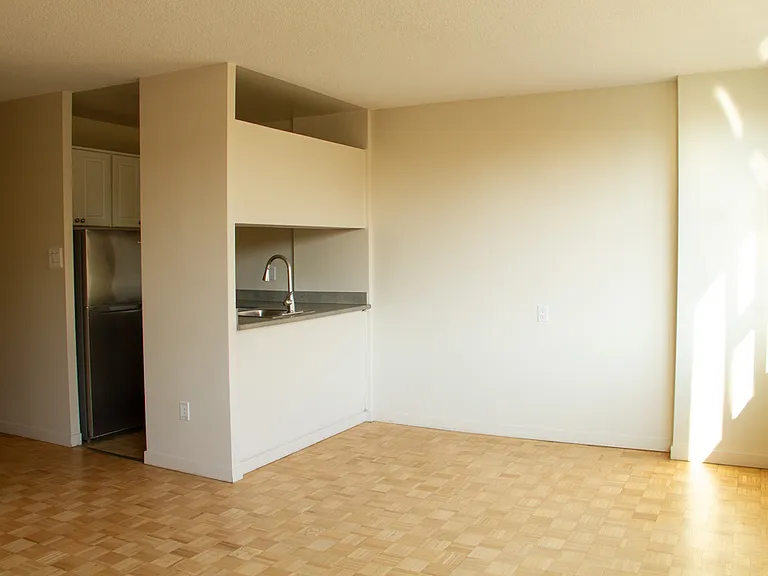 1225 Cardero St — Photo 38