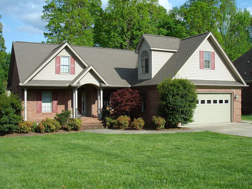 Beautiful 3BR, 2BA home!