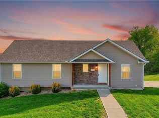 1221 Cherry St, Warrensburg, MO 64093