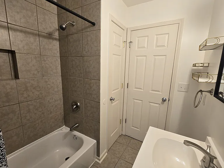 1400 Hidden Circle Dr — Photo 21