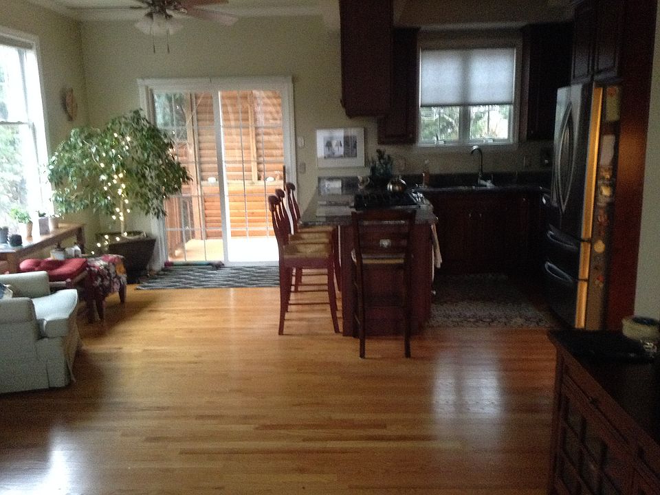Breakfast  room