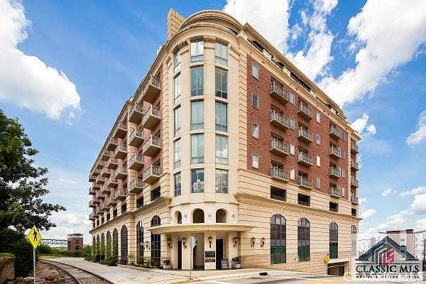 1st image of 755 #610 Broad Street E #610