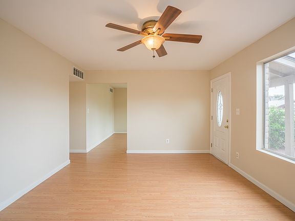 2nd image of 7735 W Windsor Blvd