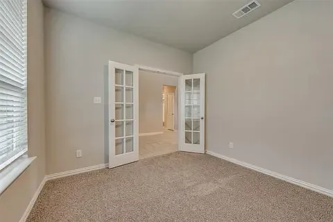 4519 Oriole Dr — Photo 4