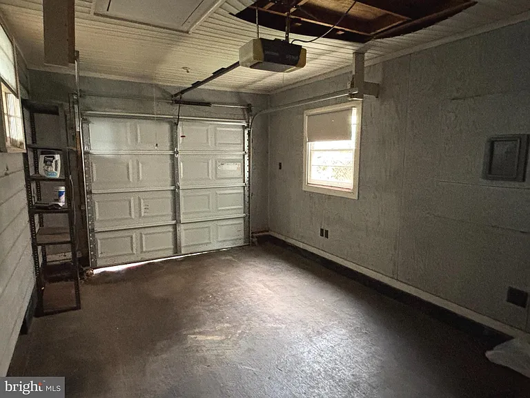 602 N Marshall St — Photo 12