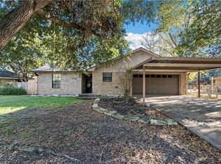 1726 Neal St, Navasota, TX 77868