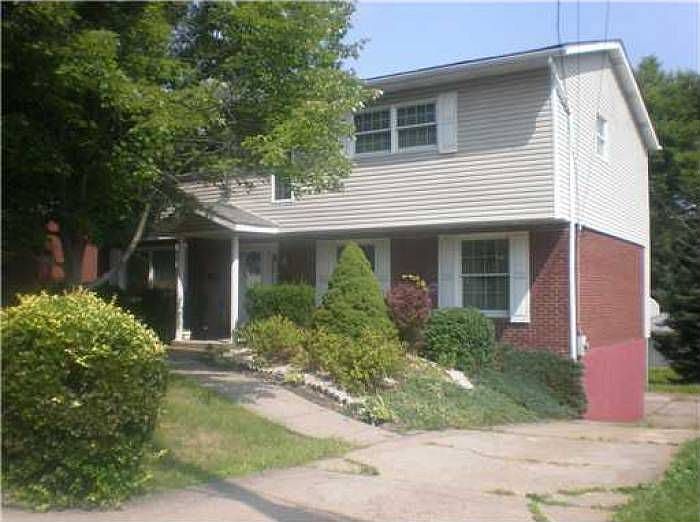 277 Castle Dr, West Mifflin, PA 15122 Zillow
