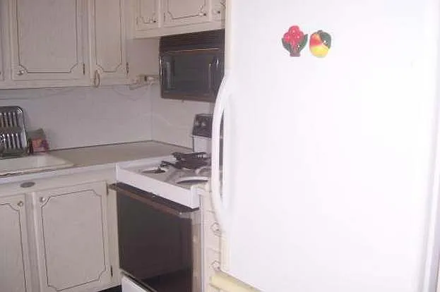 37 Cambridge Rd E #B — Photo 52