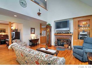 15400 Ewart Rd, Huntersville, NC 28078