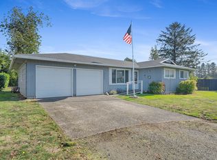 4209 Dogwood St, Tillamook, OR 97141