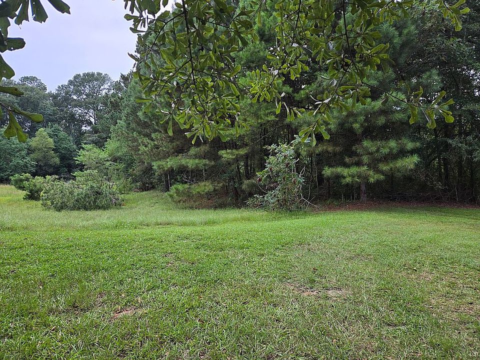 2nd image of 847 Macedonia Rd