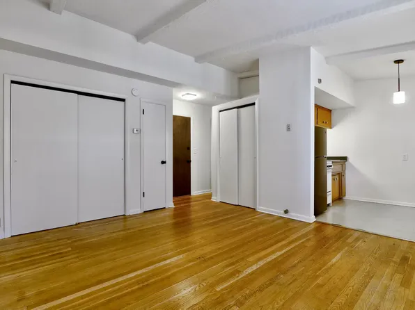 1843 N Cambridge Ave #11, Milwaukee, WI 53202