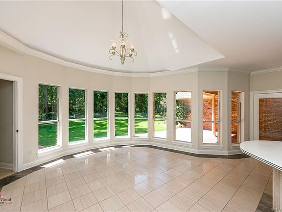 2nd image of 104 Preston Bay Cir