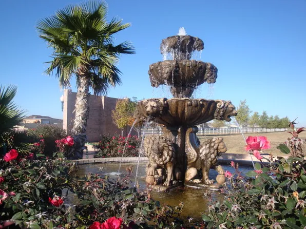 18 Mansion Oaks Dr, Odessa, TX 79765