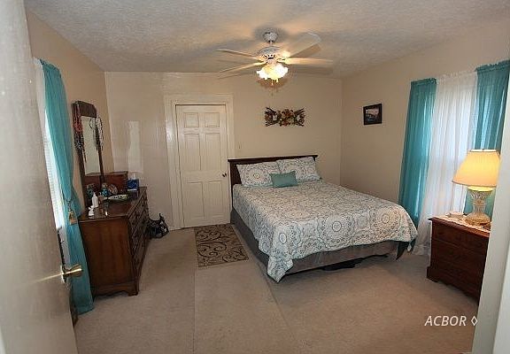 4th image of 156 2nd Ave