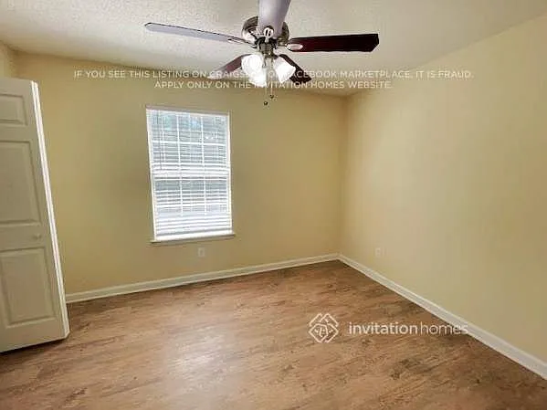 1384 Camrose Ct — Photo 8