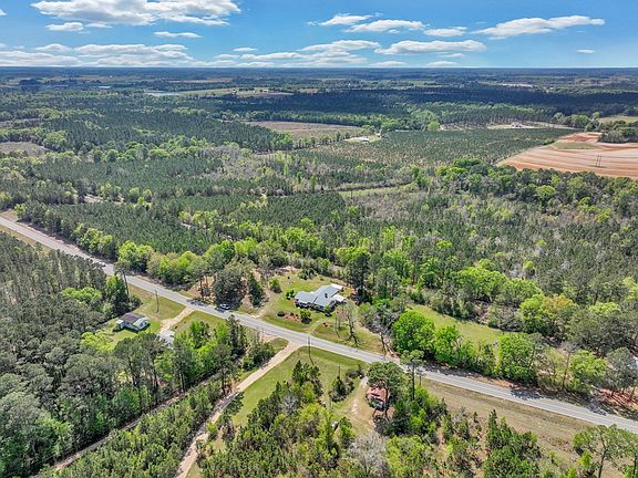 4th image of 3981 Old Doerun Rd