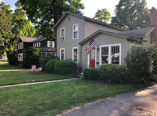 514 S Main St, Plainwell, MI 49080