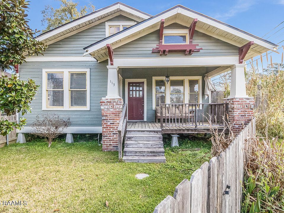 1st image of 113 Texas St