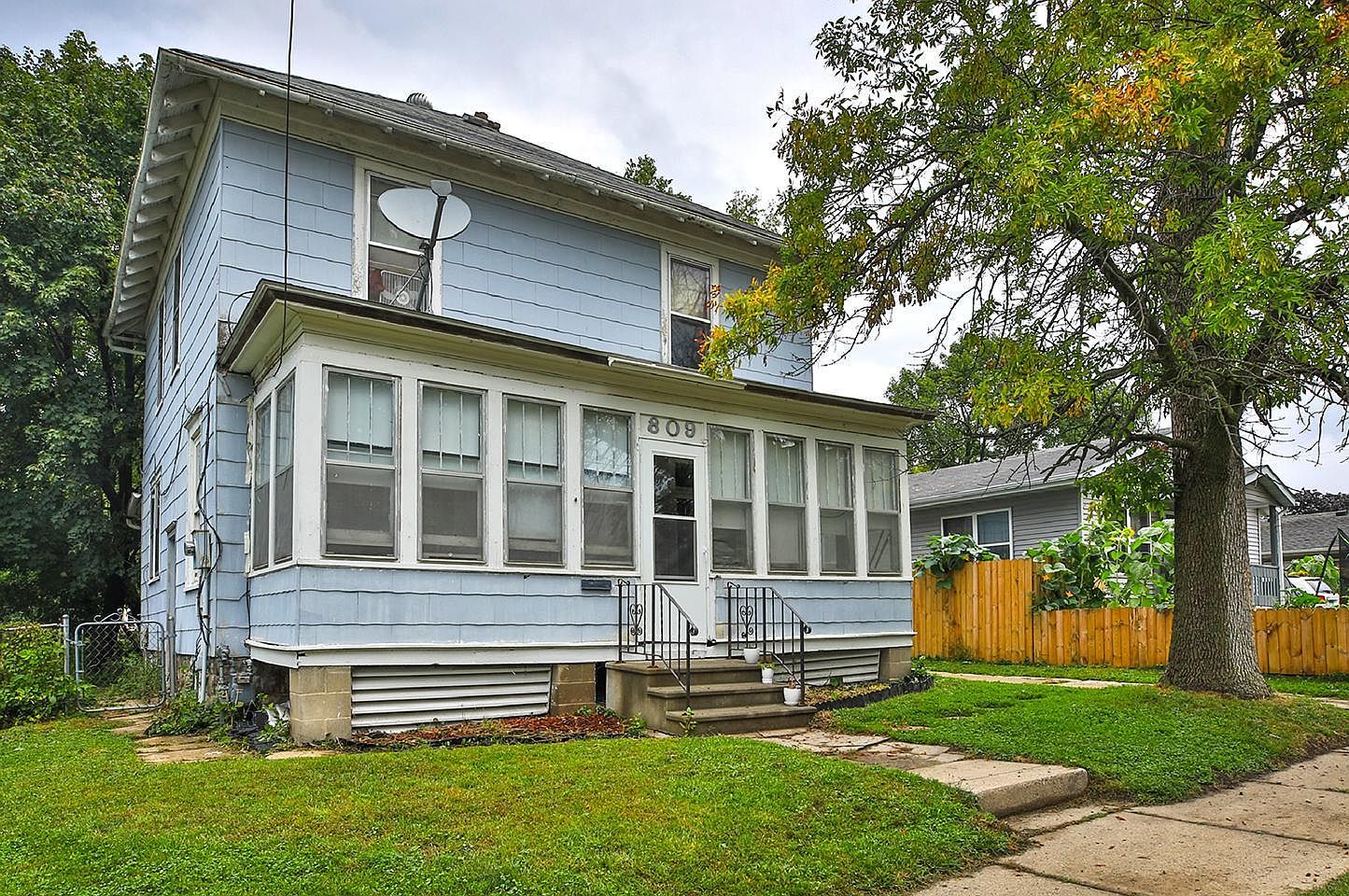 809 5th Ave NE, Austin, MN 55912 Zillow