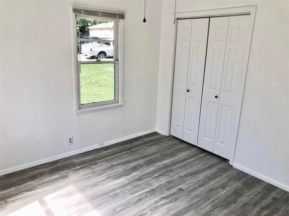 fayetteville-arkansas-2063368769 picture