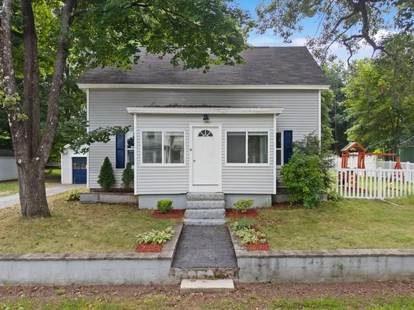 10 Pine St, Westford, MA 01886