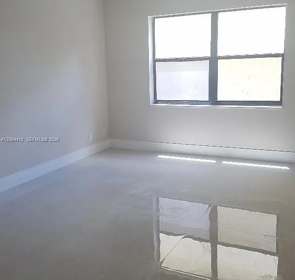 8290 Lake Dr #209 — Photo 9