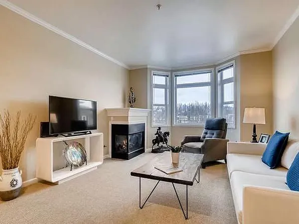 122 State St S APT 207E, Kirkland, WA 98033